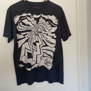 Hurley T-shirt, Size L